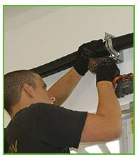 Albertson Garage Door Service  Albertson, NY 516-321-4569 - emergency-services